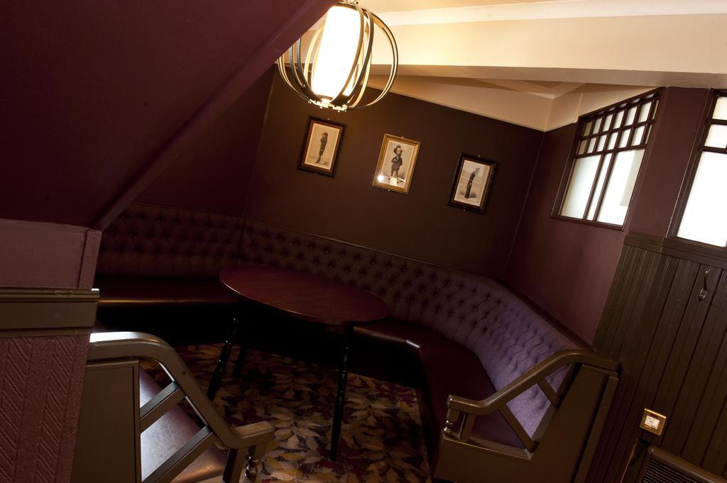 The Crown Inn Stornoway  Εξωτερικό φωτογραφία